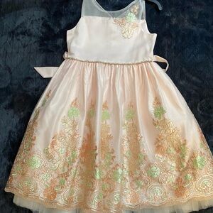 American Princess Girls White Sundress with Gold Embroidery Size 10